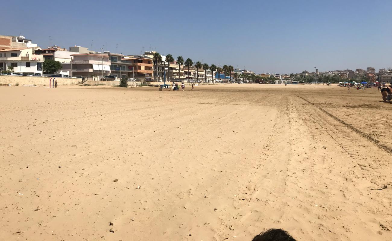 Spiaggia Raganzino'in fotoğrafı i̇nce bej kum yüzey ile
