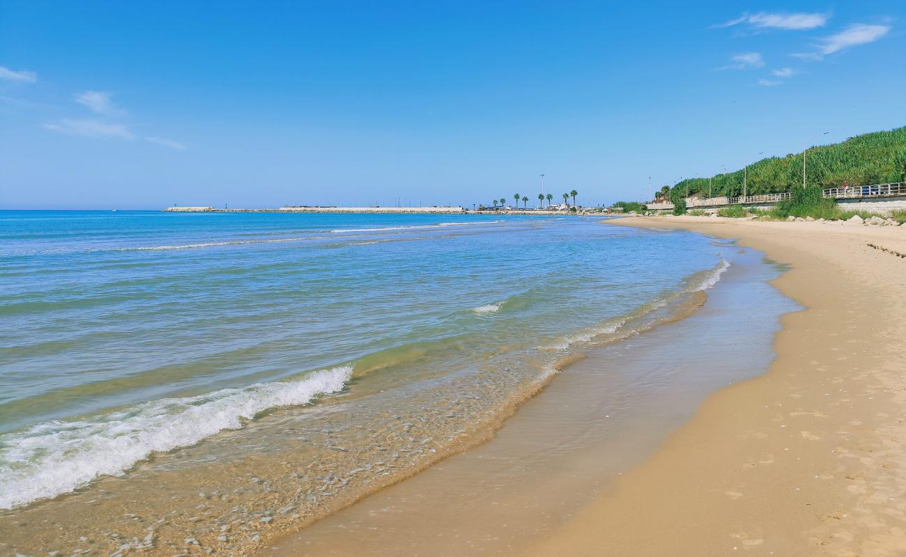 Spiaggia Di Gela'in fotoğrafı i̇nce bej kum yüzey ile