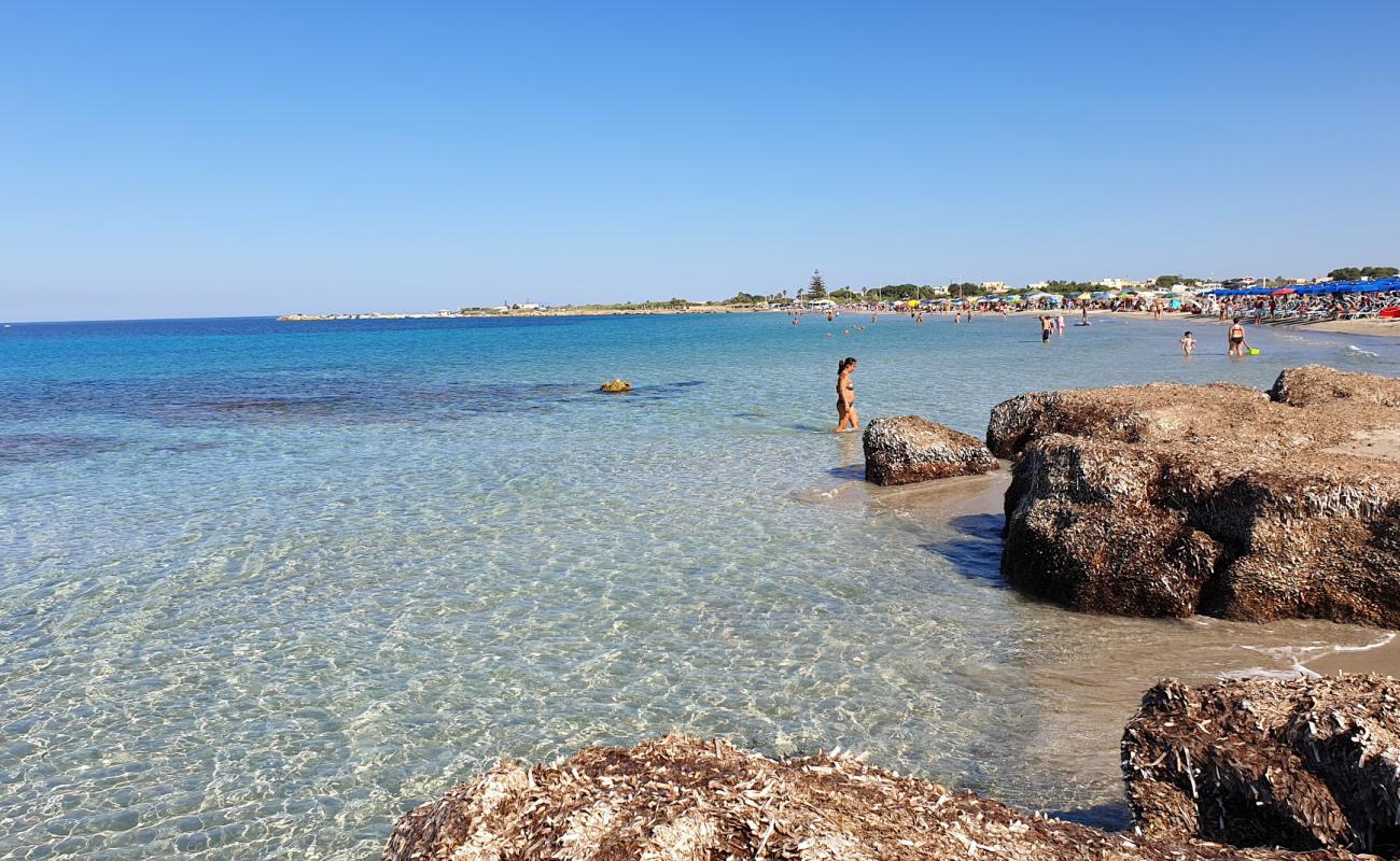 Spiaggia Torrazza'in fotoğrafı açık bej kum yüzey ile