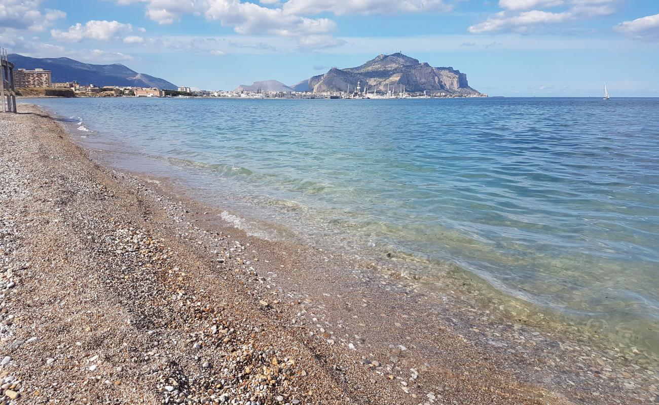 Spiaggia di Romagnolo'in fotoğrafı bej kum ve çakıl yüzey ile