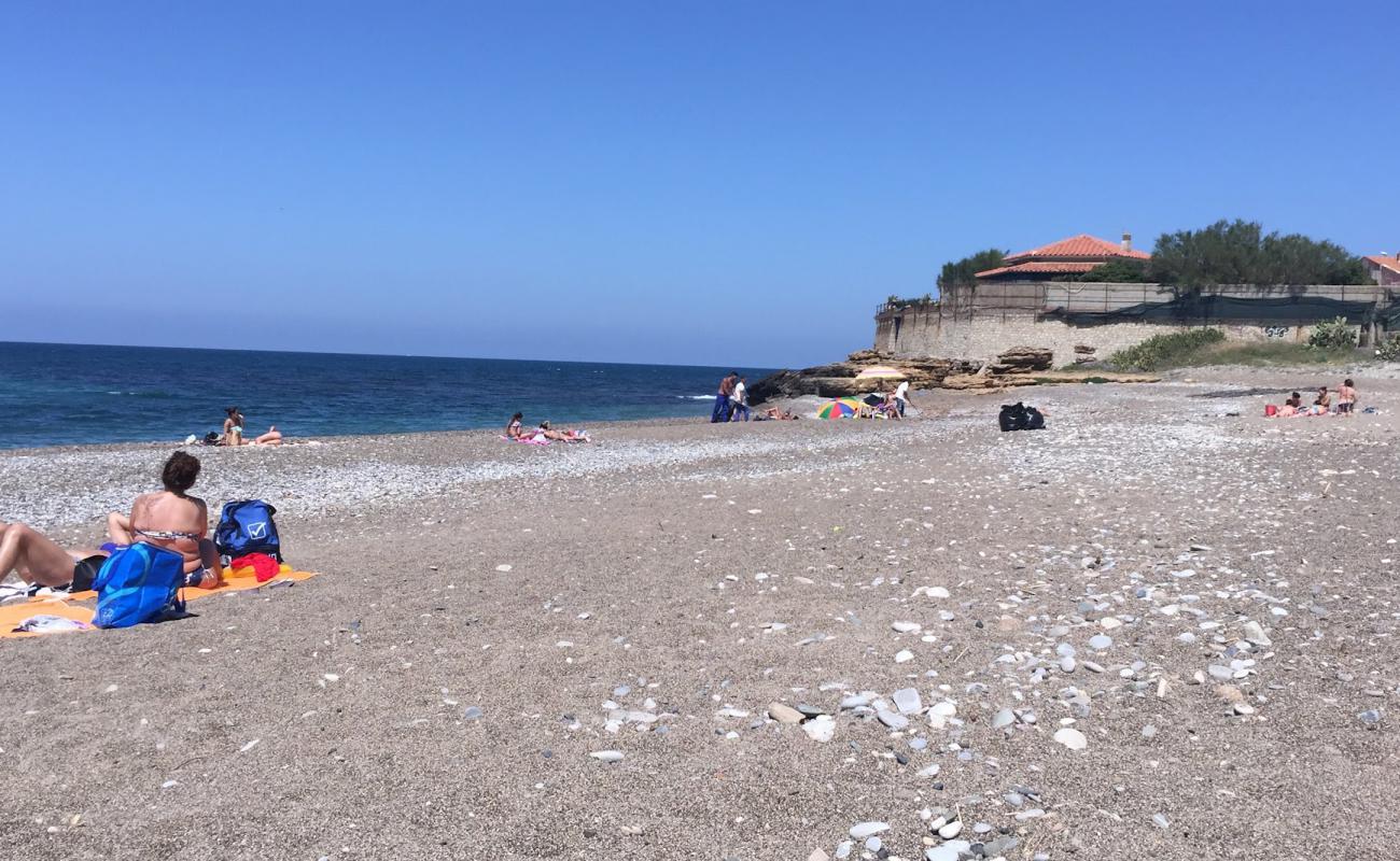 Spiaggia Lido Crucicchia'in fotoğrafı gri kum ve çakıllar yüzey ile