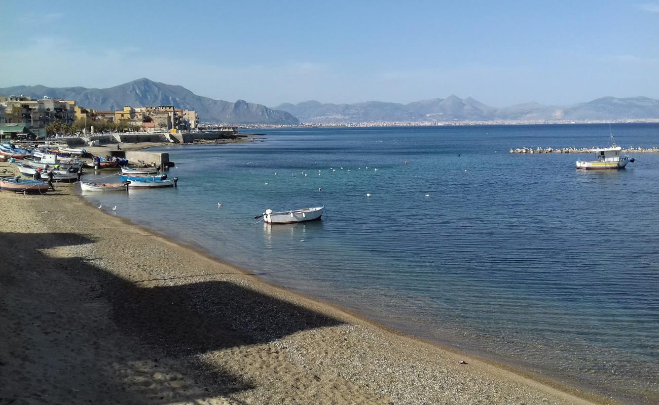 Aspra beach'in fotoğrafı parlak kum yüzey ile