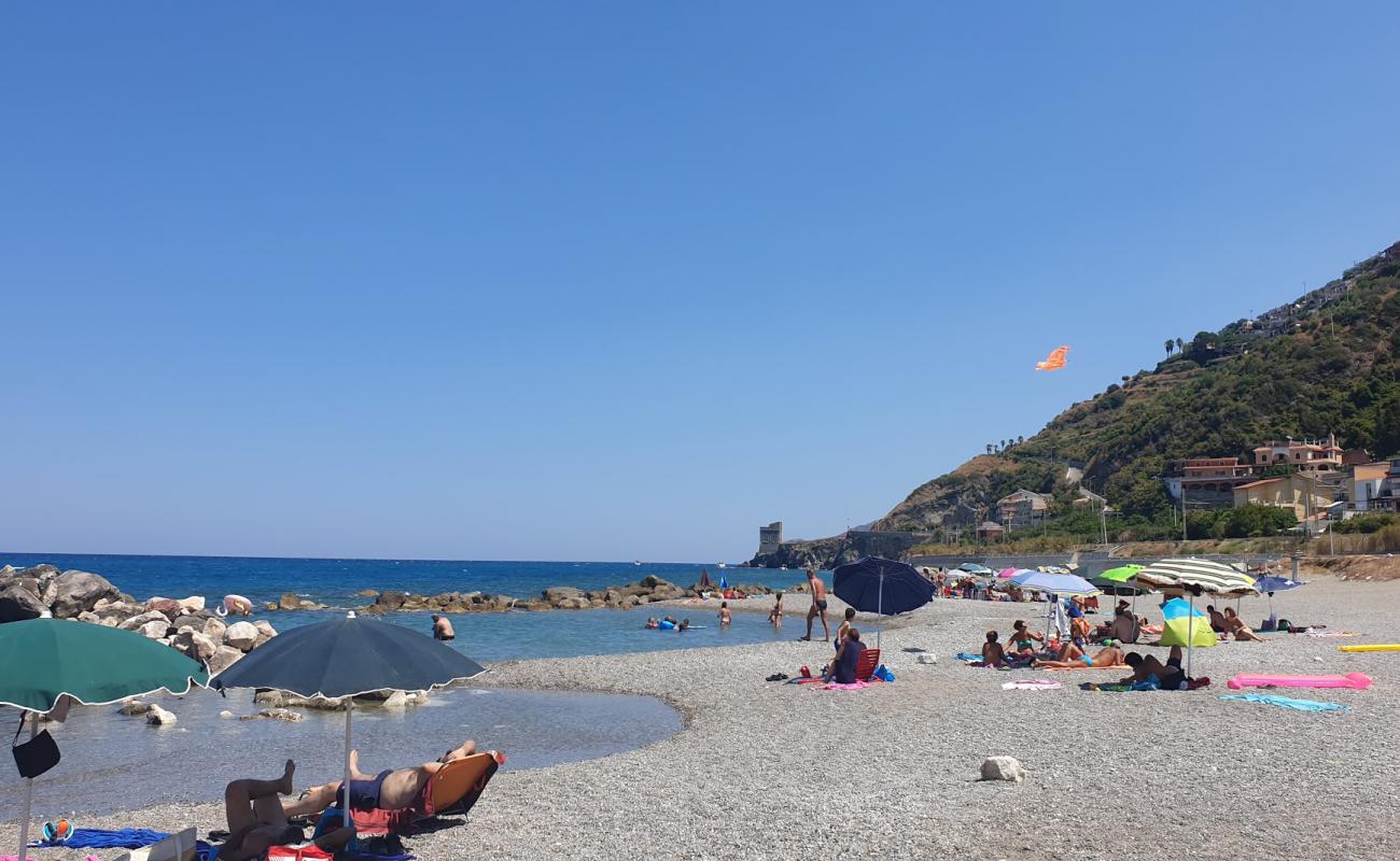 Spiaggia di Gliaca di Piraino'in fotoğrafı bej kum ve çakıl yüzey ile