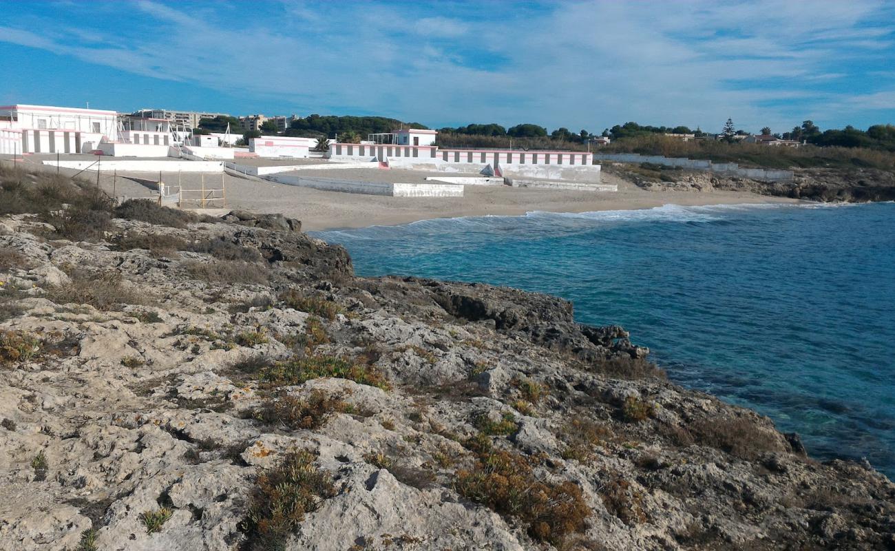 Saint Bon Beach'in fotoğrafı açık bej kum yüzey ile