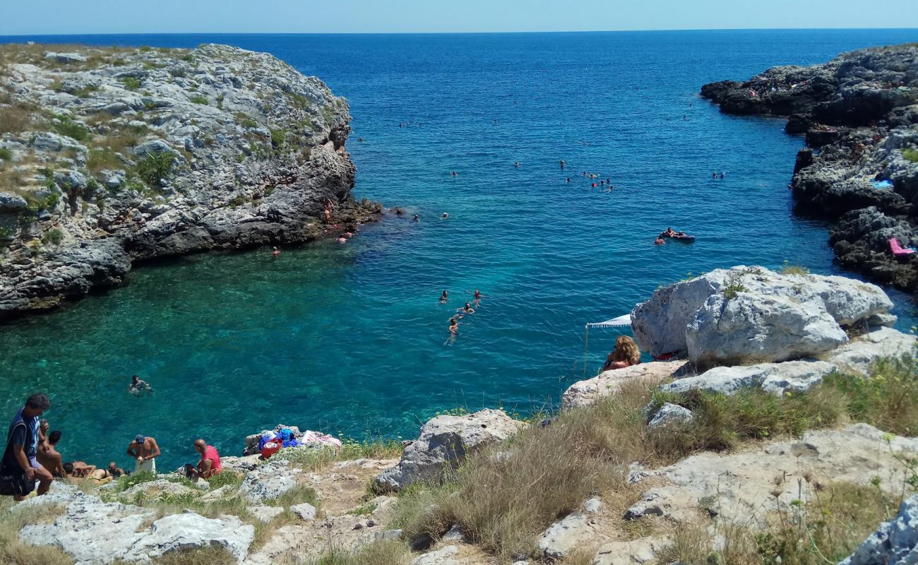 Porto Russo'in fotoğrafı taşlar yüzey ile