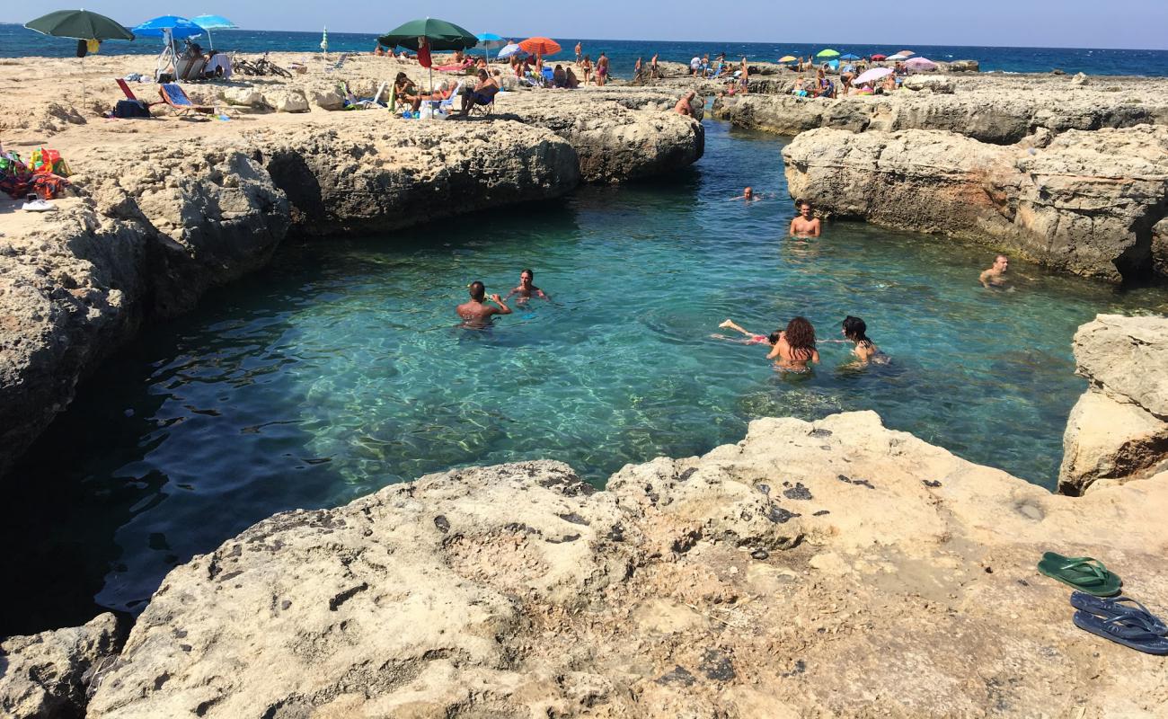 Punta Soap beach'in fotoğrafı taşlar yüzey ile