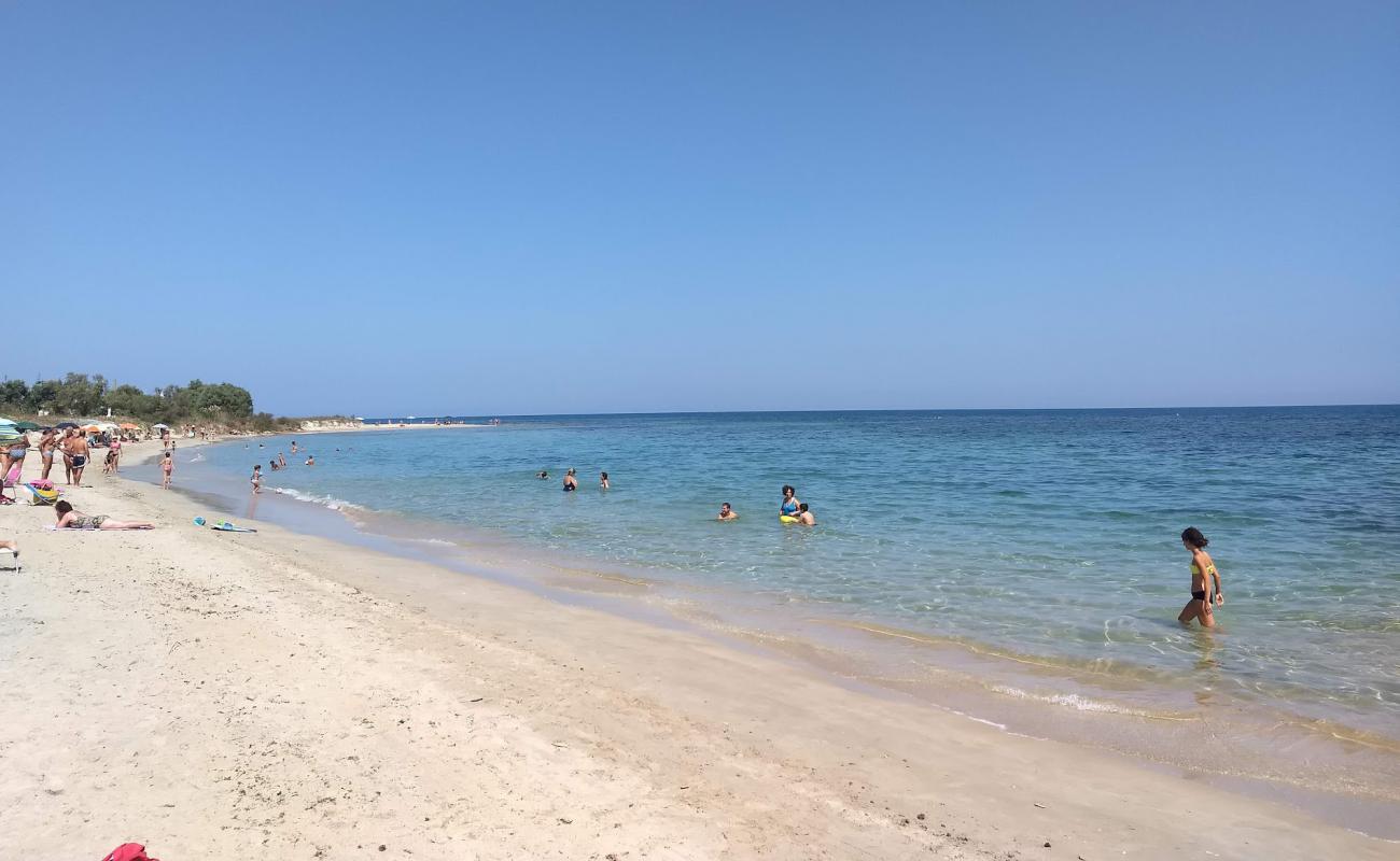 Chianca beach'in fotoğrafı parlak ince kum yüzey ile