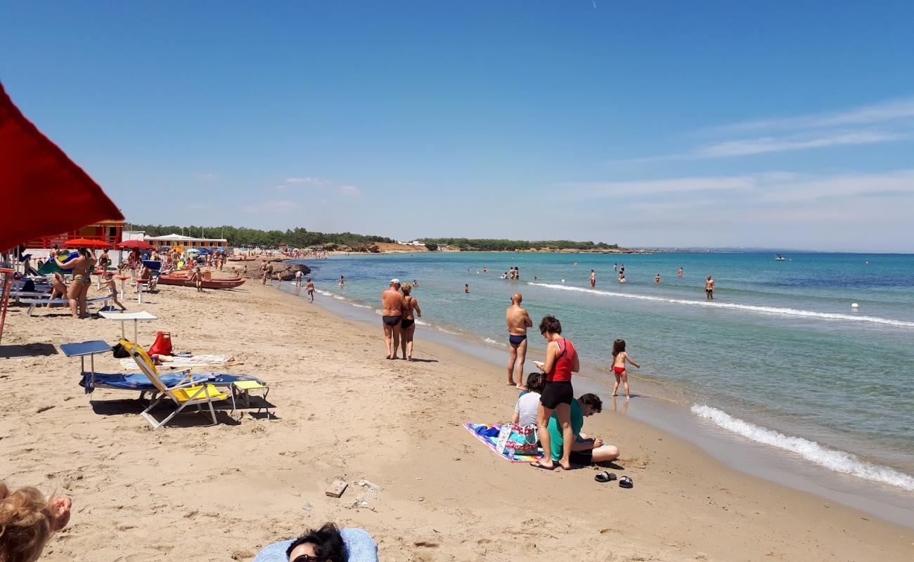 Oktagona beach'in fotoğrafı parlak ince kum yüzey ile