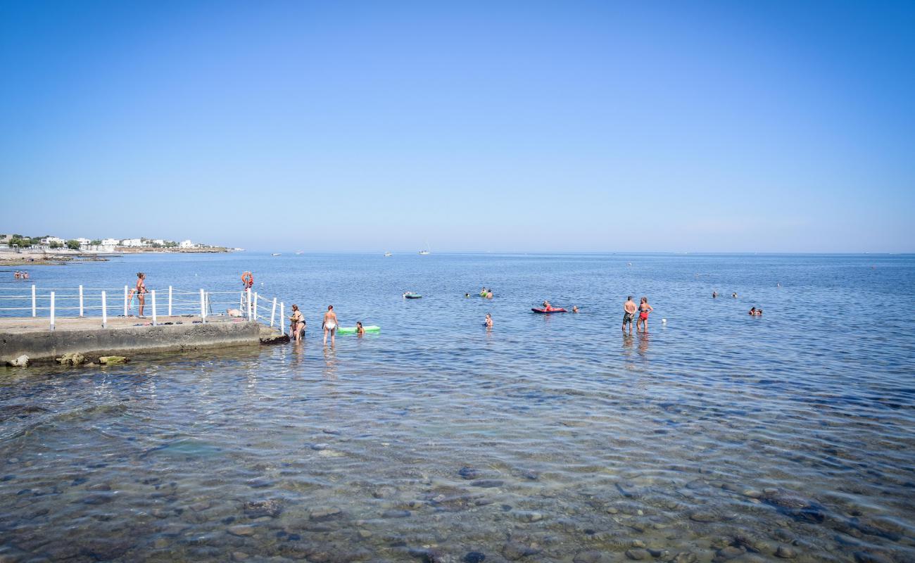 Lido inmaredentro beach'in fotoğrafı beton kapak yüzey ile