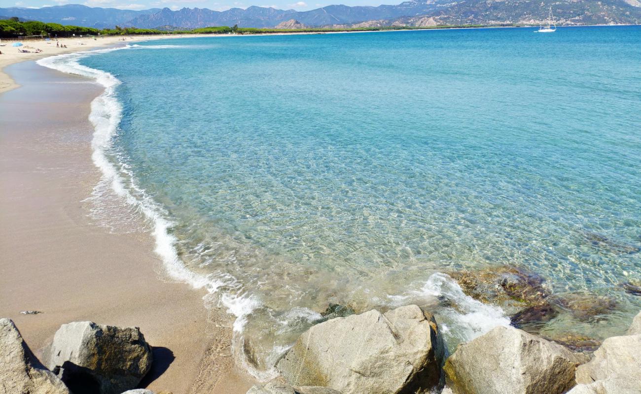 Riva Di Ponente'in fotoğrafı parlak kum yüzey ile