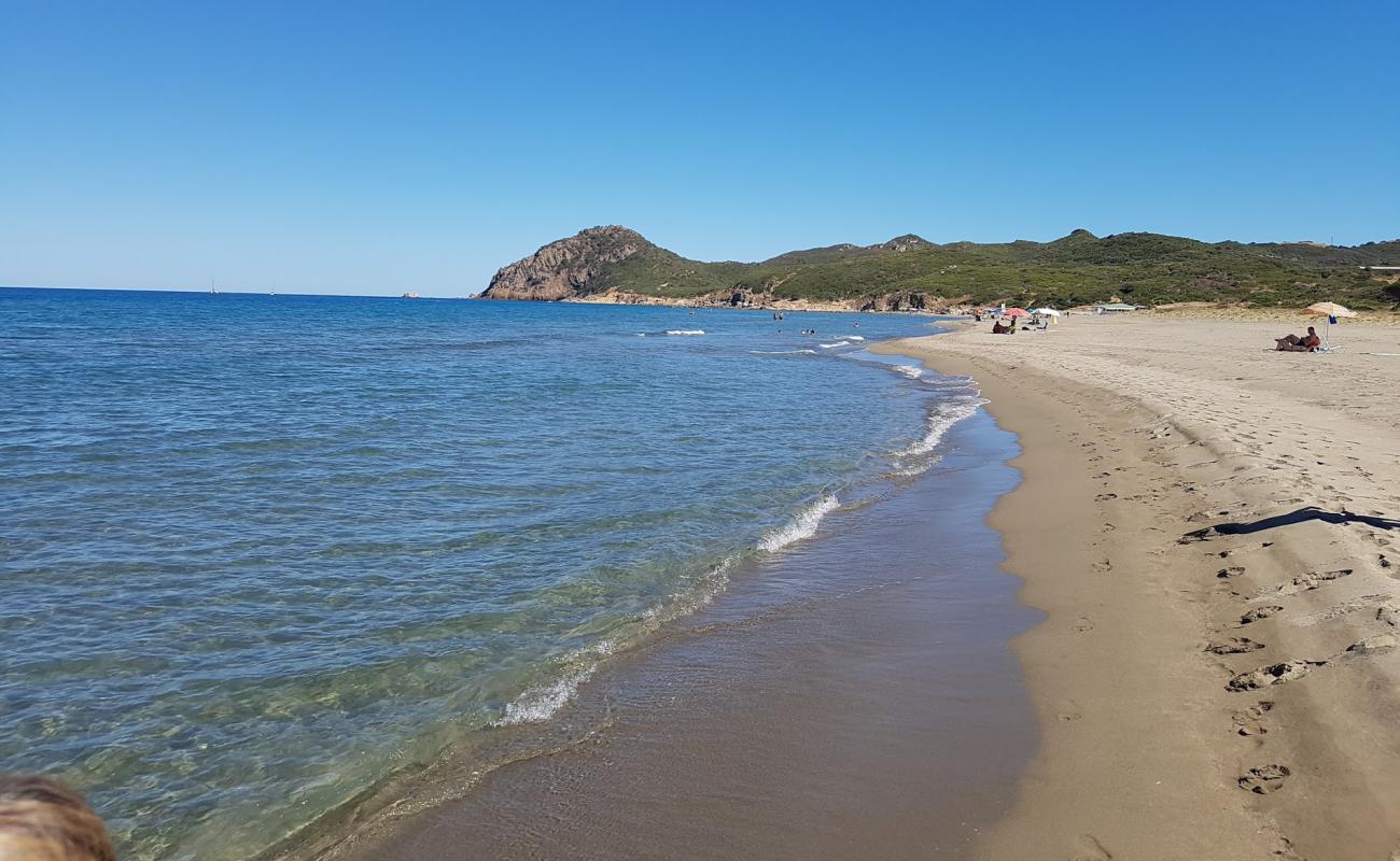 Spiaggia di Feraxi'in fotoğrafı i̇nce gri kum yüzey ile