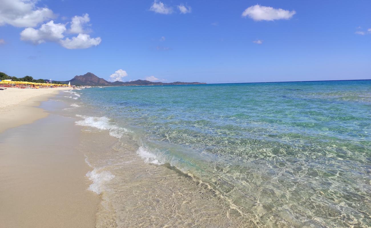 Costa Rei Plajı'in fotoğrafı i̇nce bej kum yüzey ile