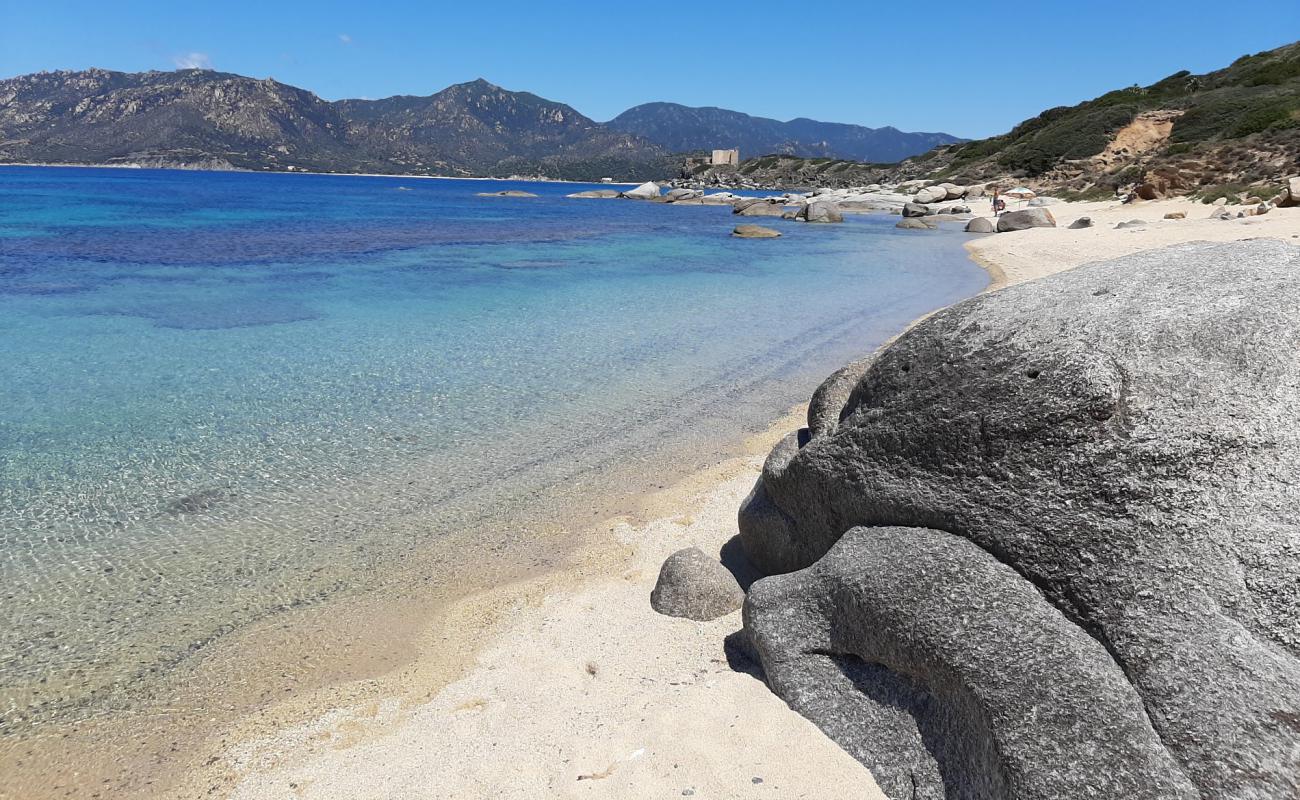 Santo Stefano Plajı'in fotoğrafı parlak kum yüzey ile