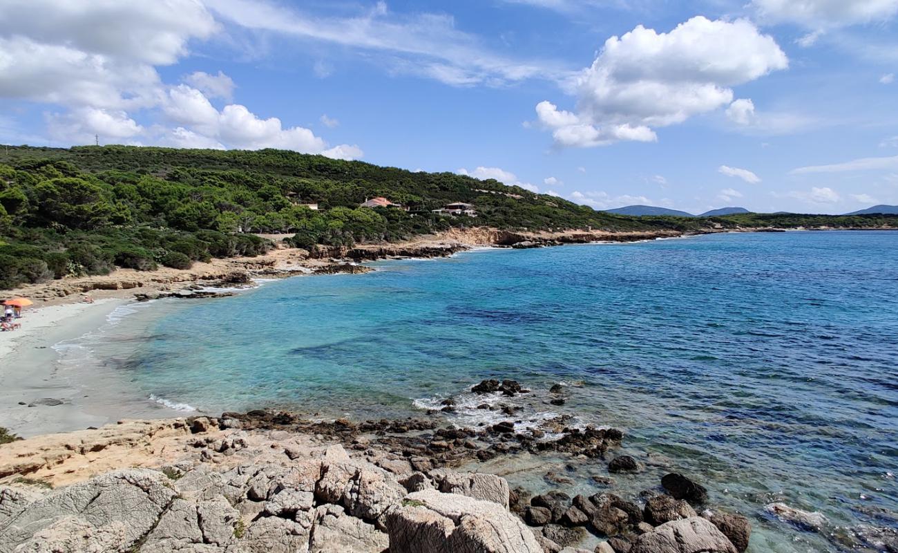 Spiaggia dei Francesi'in fotoğrafı i̇nce beyaz kum yüzey ile