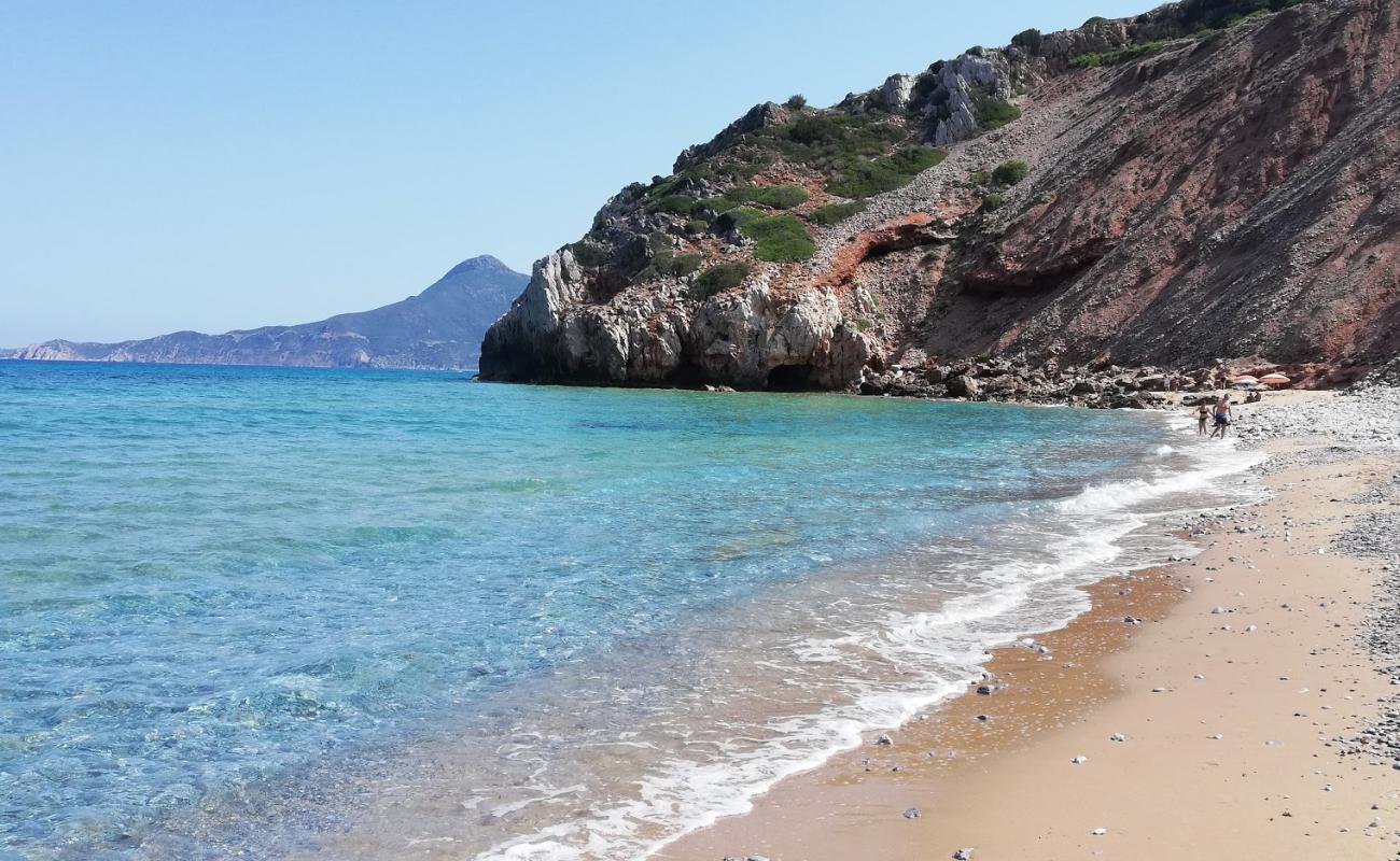 Spiaggia Di Buggerru'in fotoğrafı açık bej kum yüzey ile