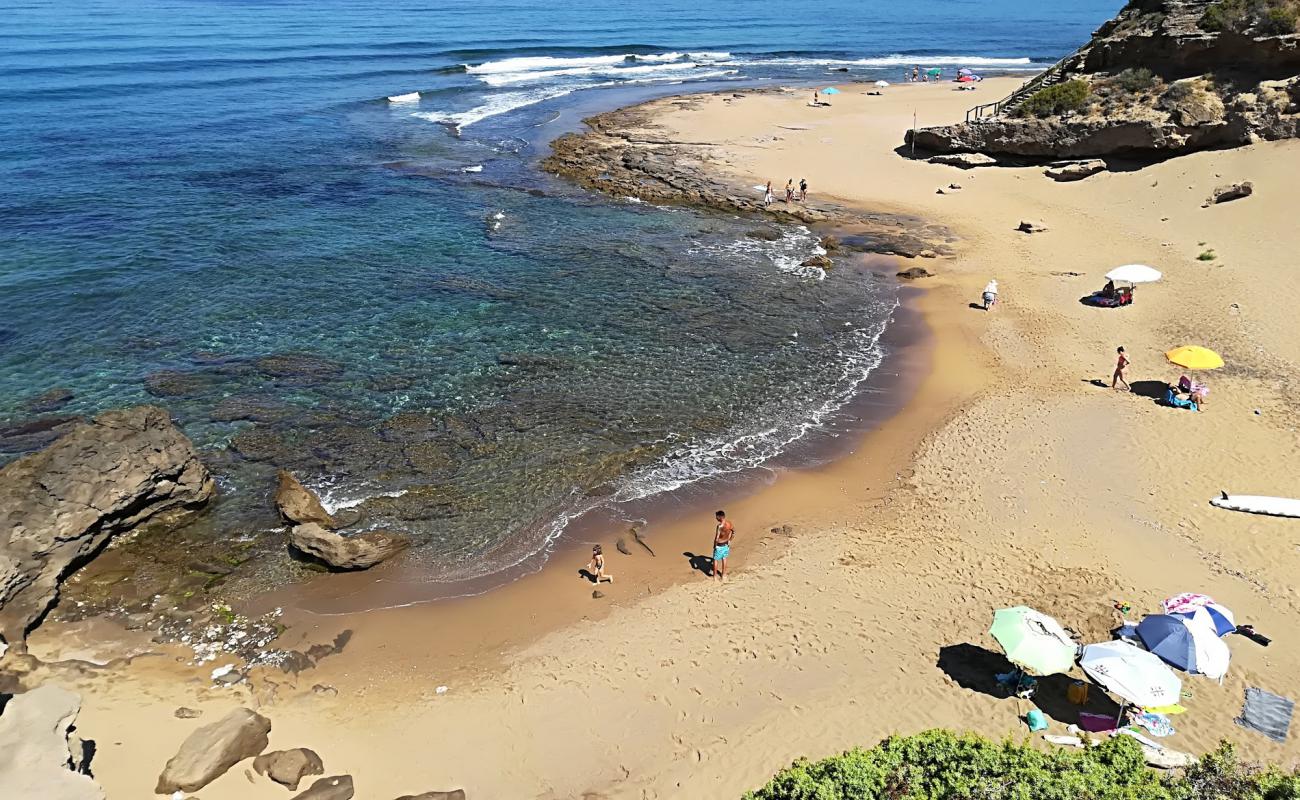 Noesala beach'in fotoğrafı parlak kum yüzey ile