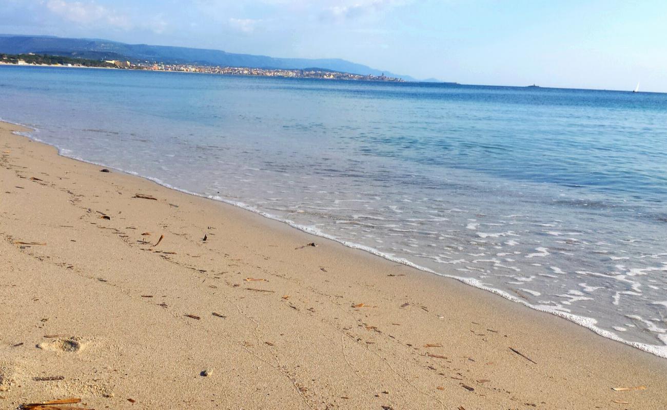 Maria Pia Plajı'in fotoğrafı i̇nce beyaz kum yüzey ile