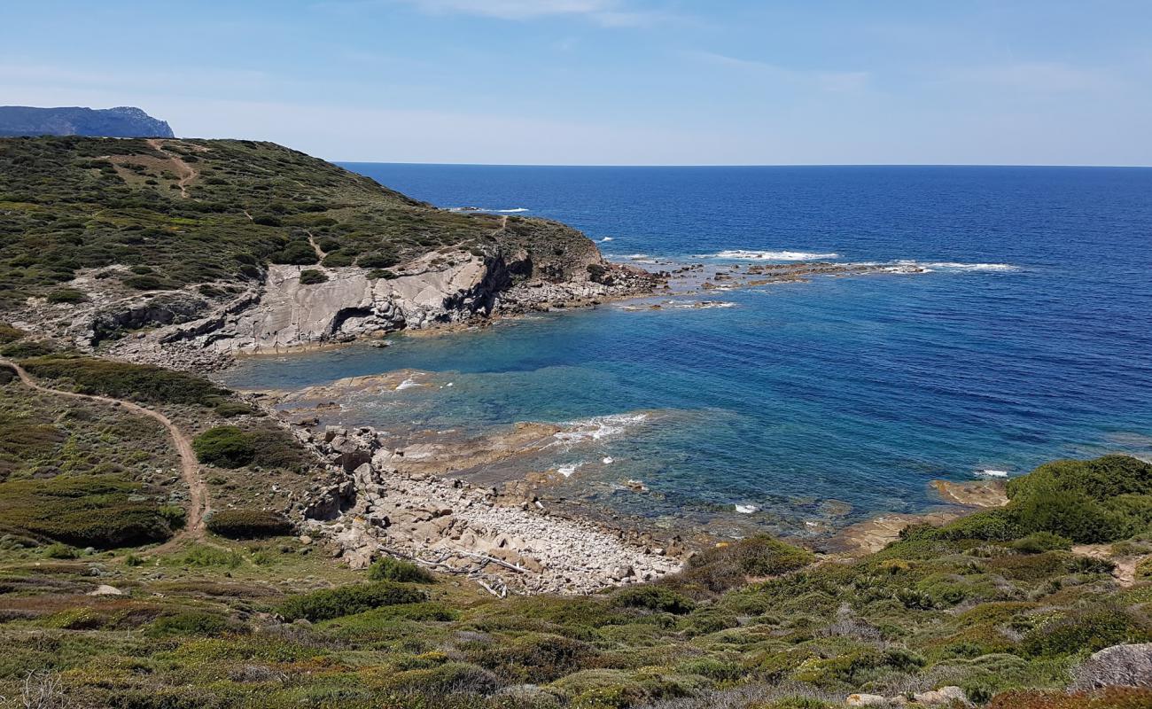 Cala del Turco'in fotoğrafı kayalık arazi yüzey ile