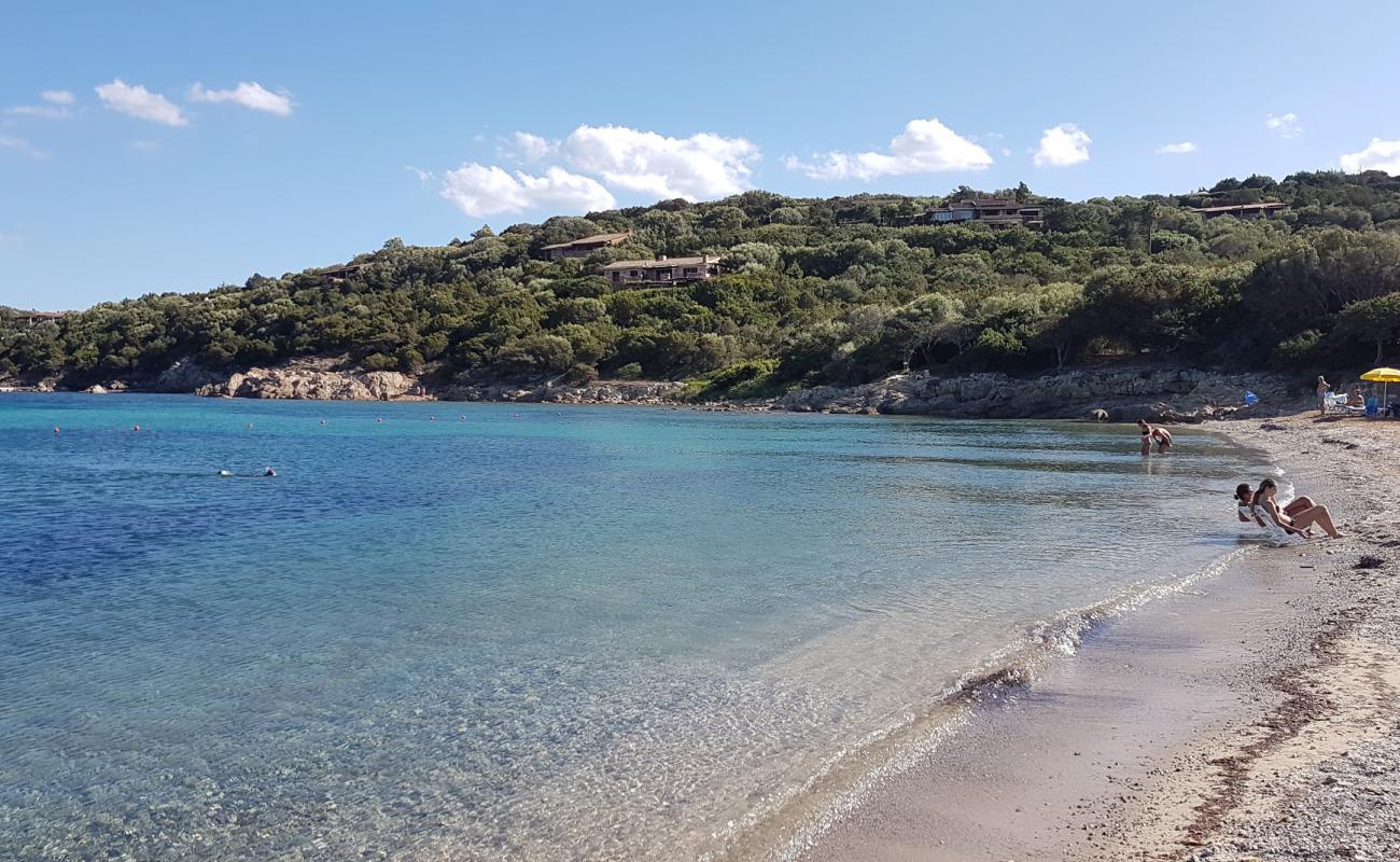 Spiaggia Alghe'in fotoğrafı çakıl ile kum yüzey ile