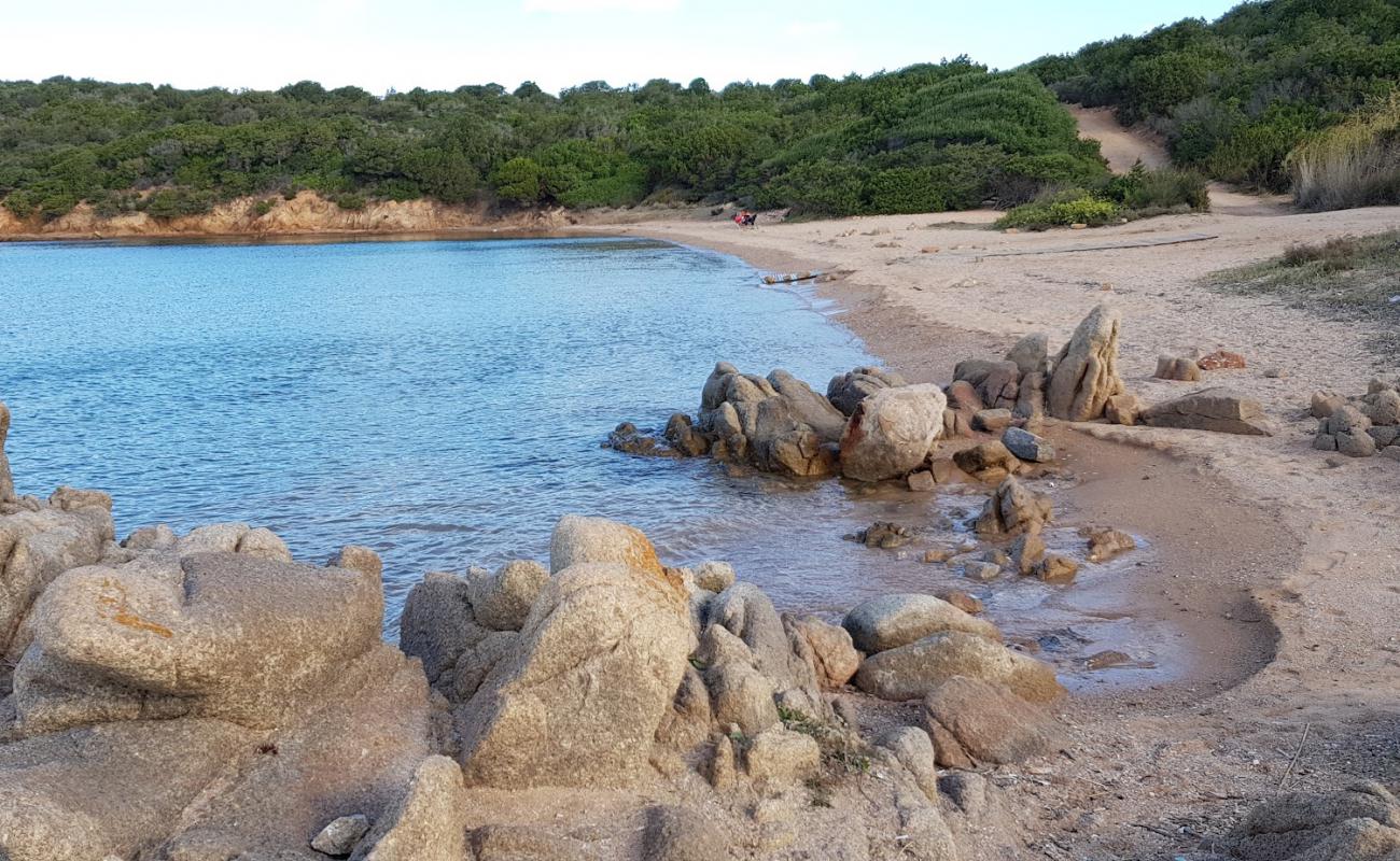 Porto Palma beach'in fotoğrafı beyaz kum yüzey ile