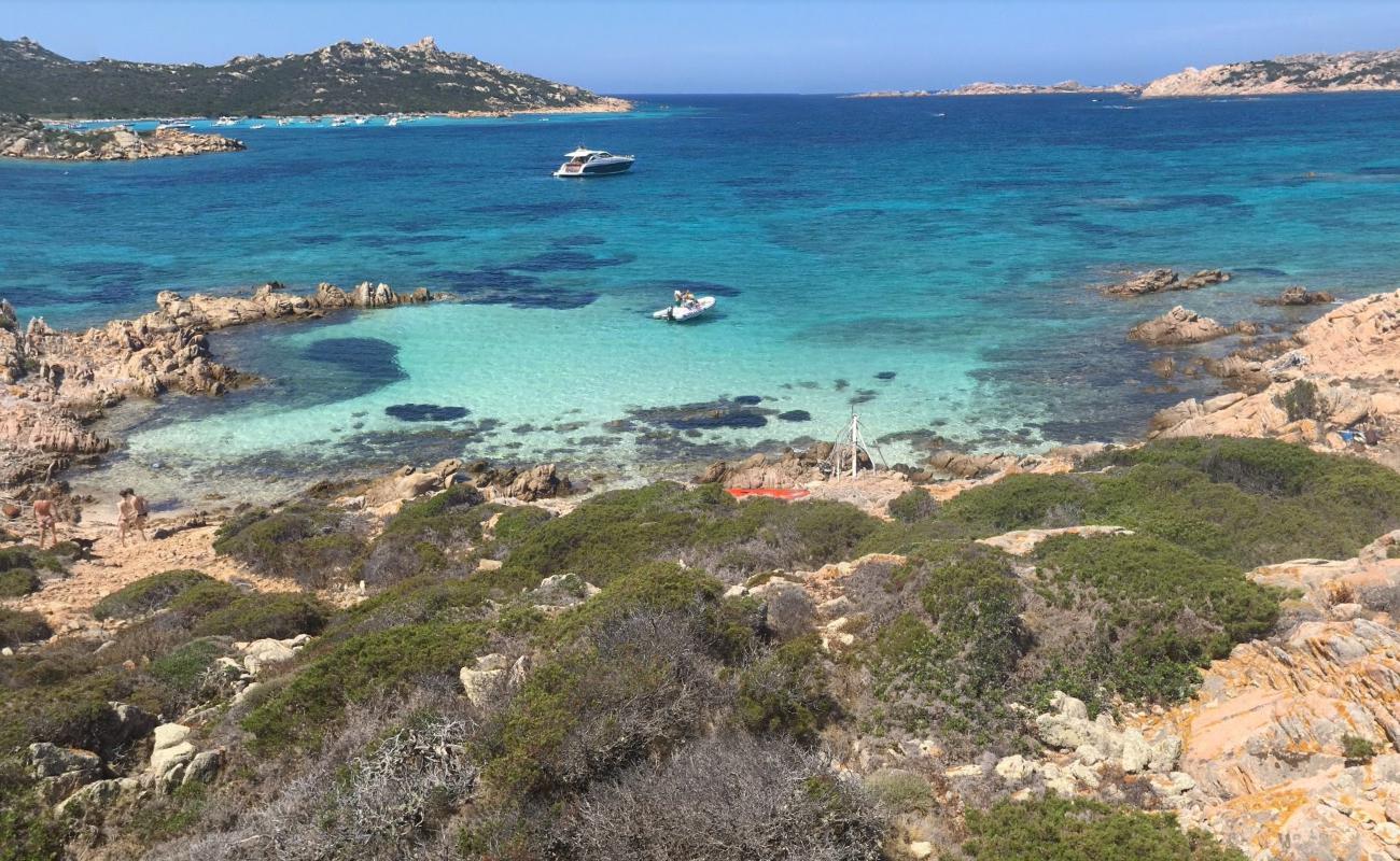 Cala Marras'in fotoğrafı küçük koy ile birlikte