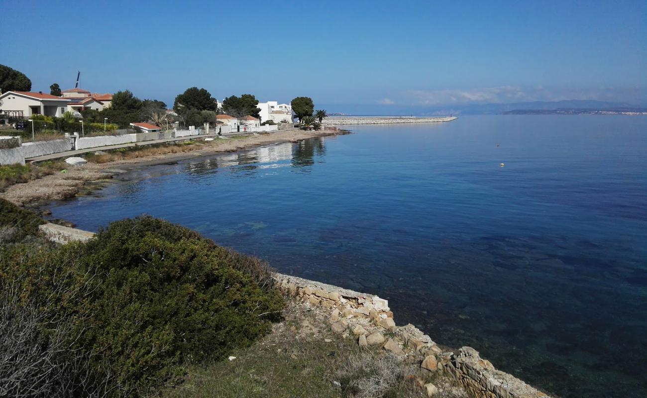 Spiaggia di Dietro ai Forni'in fotoğrafı açık bej kum yüzey ile