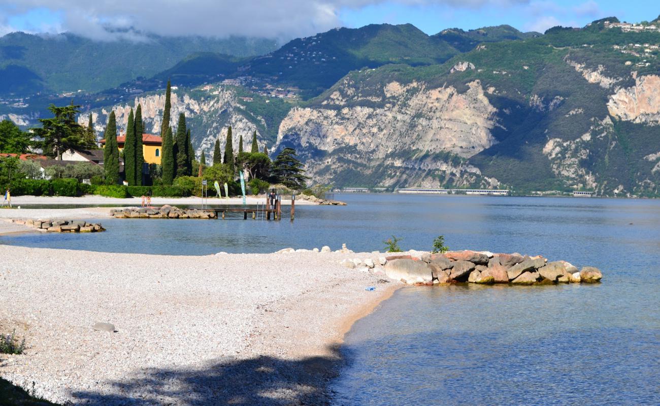 Spiaggia Campagnola'in fotoğrafı gri çakıl taşı yüzey ile