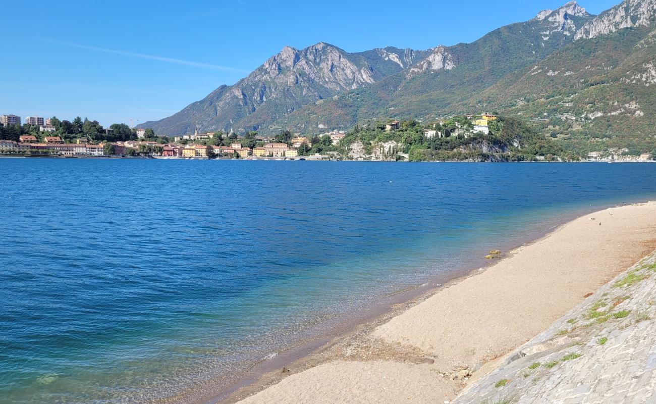 Antonio Stoppani Beach'in fotoğrafı bej çakıl yüzey ile