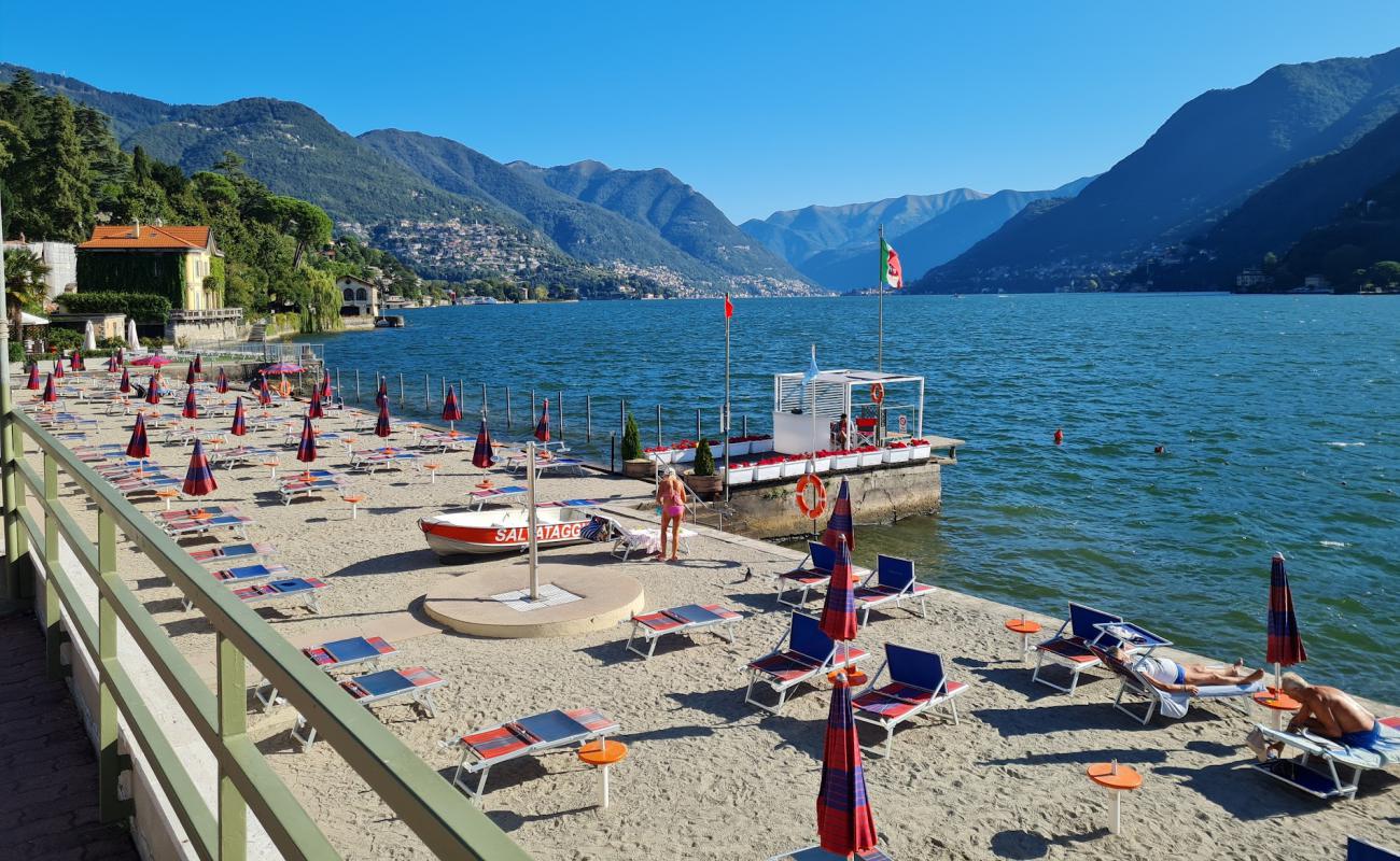 Lido Villa Olmo'in fotoğrafı çim yüzey ile
