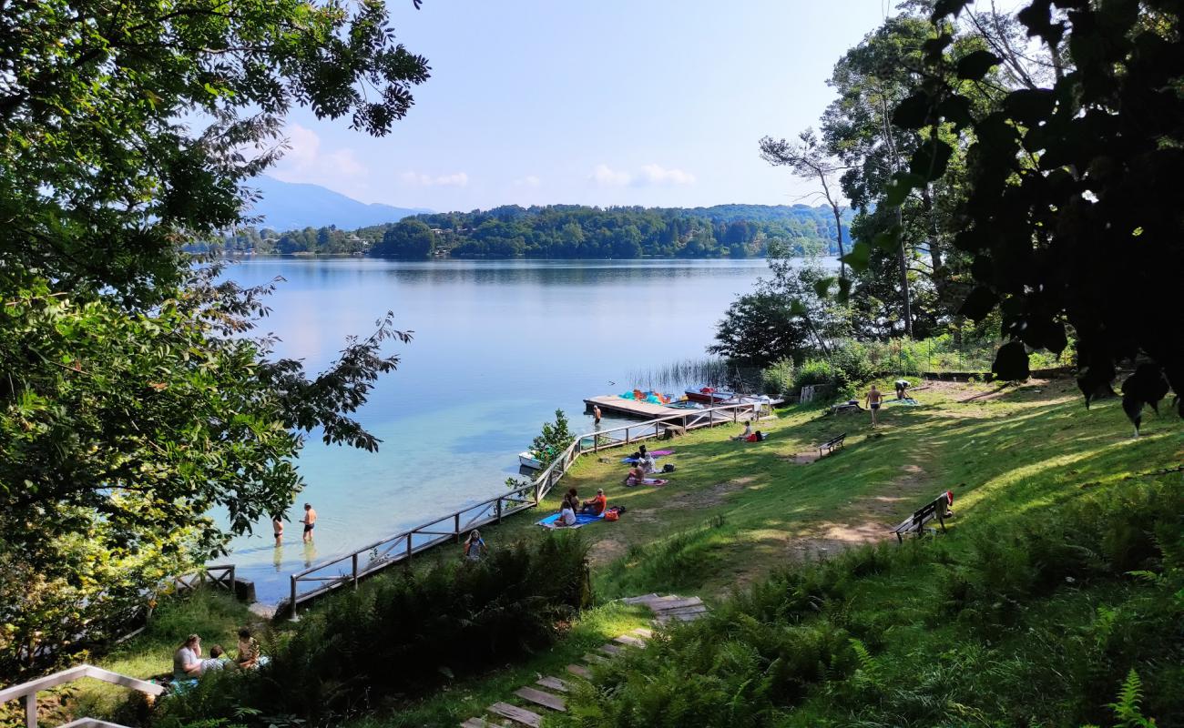 Spiaggia Osmate'in fotoğrafı çim yüzey ile