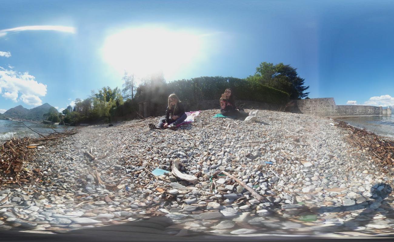 Spiaggia del Fortino'in fotoğrafı taşlar yüzey ile