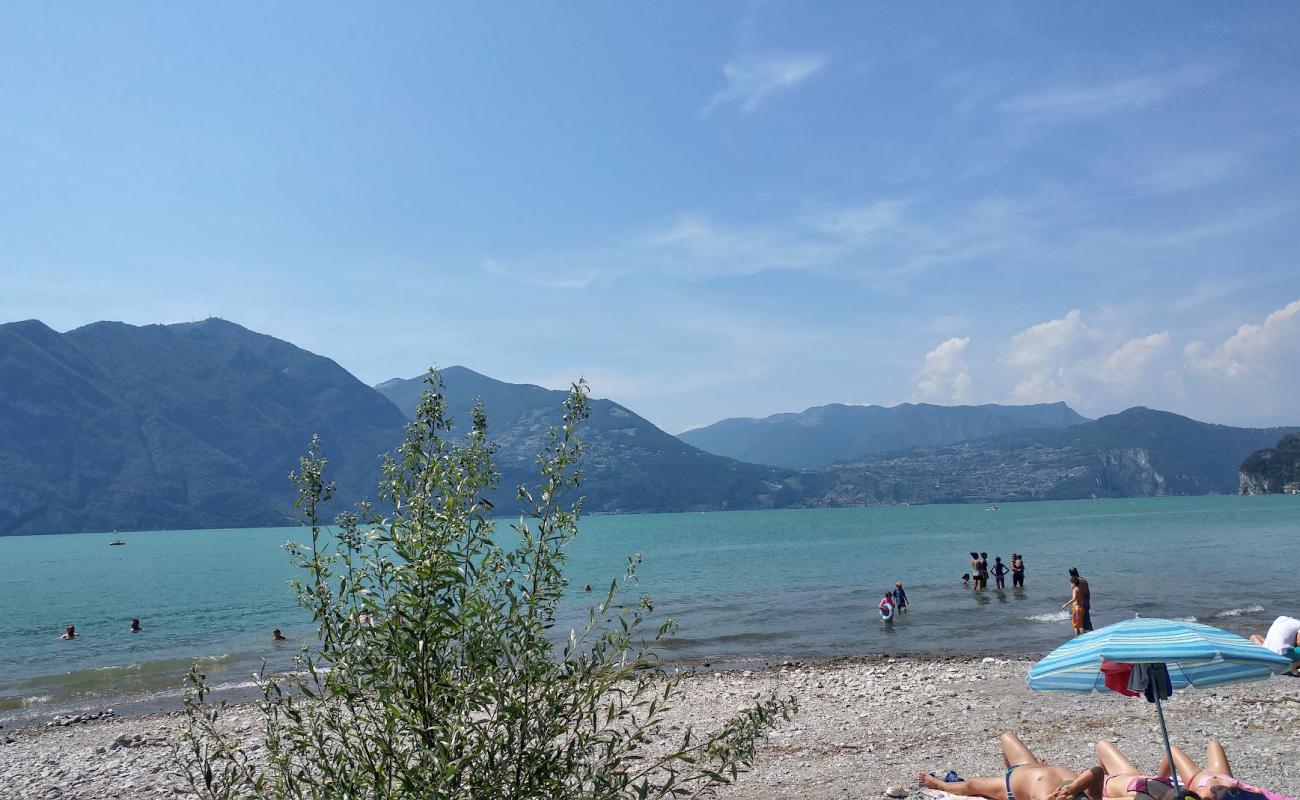 Spaggia Campo Marone'in fotoğrafı bej kum ve kayalar yüzey ile
