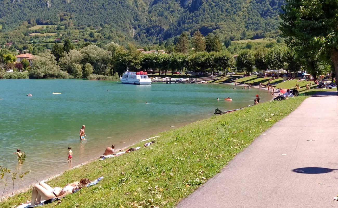 Spiaggia Lemprato'in fotoğrafı çim yüzey ile