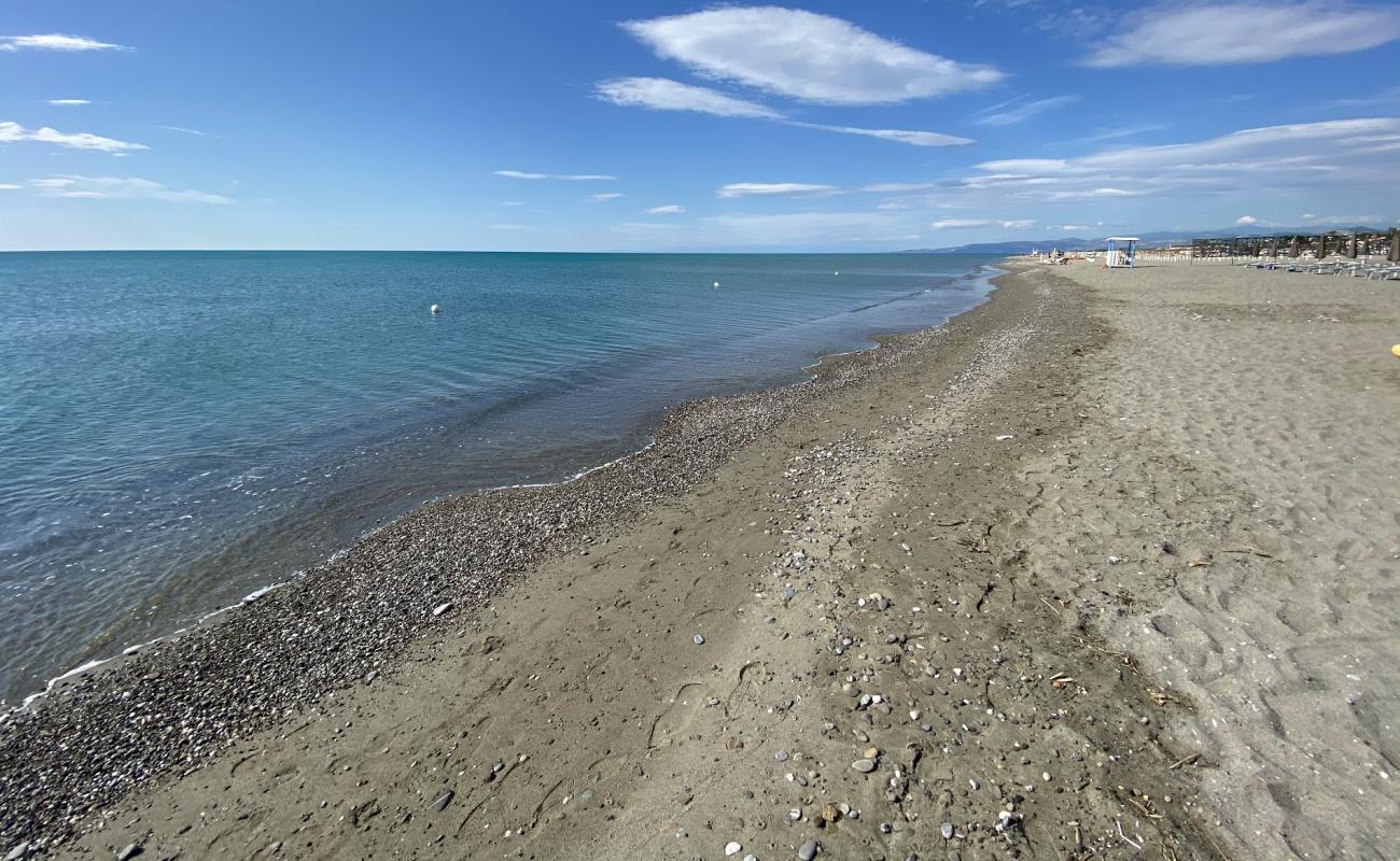 Spiaggia di Policoro'in fotoğrafı açık bej kum yüzey ile