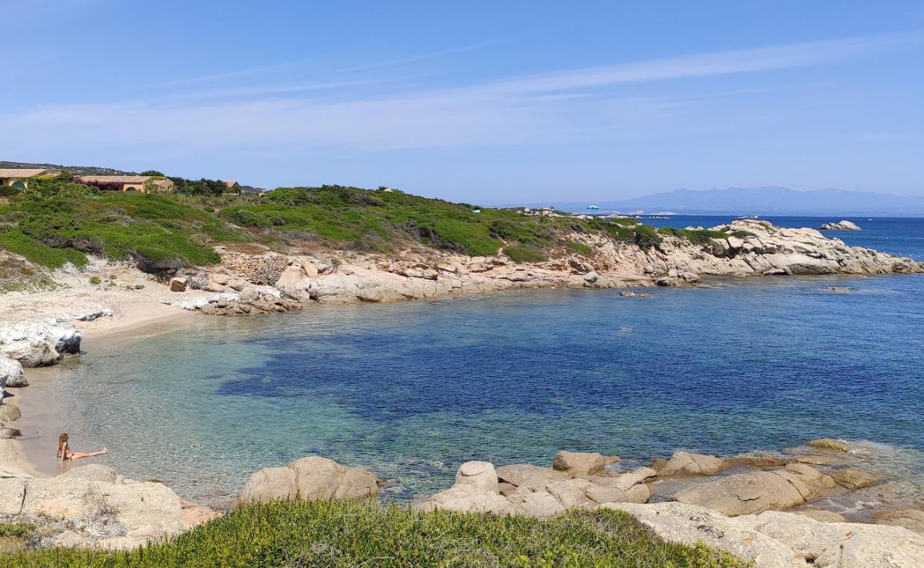 Valle Dell'Erica Beach'in fotoğrafı açık bej kum yüzey ile