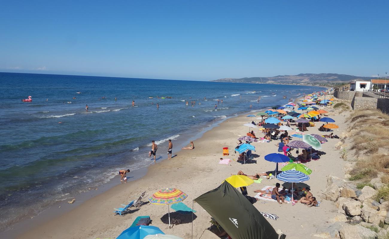 Marina di Sorso Beach'in fotoğrafı i̇nce bej kum yüzey ile