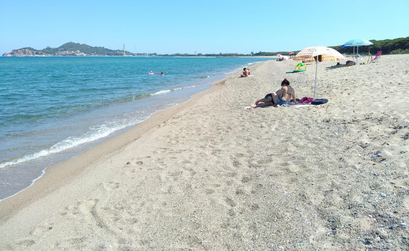 Iscrixedda Beach'in fotoğrafı açık bej kum yüzey ile