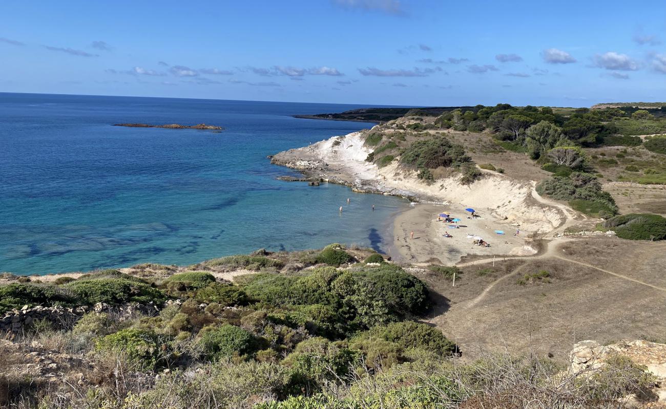 Lucchese Beach'in fotoğrafı açık bej kum yüzey ile