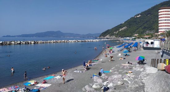 La spiaggia di Preli a Chiavari