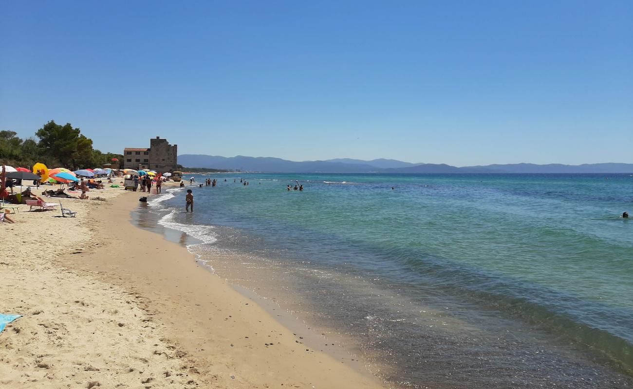 Spiaggia Libera di Torre Mozza'in fotoğrafı parlak kum yüzey ile