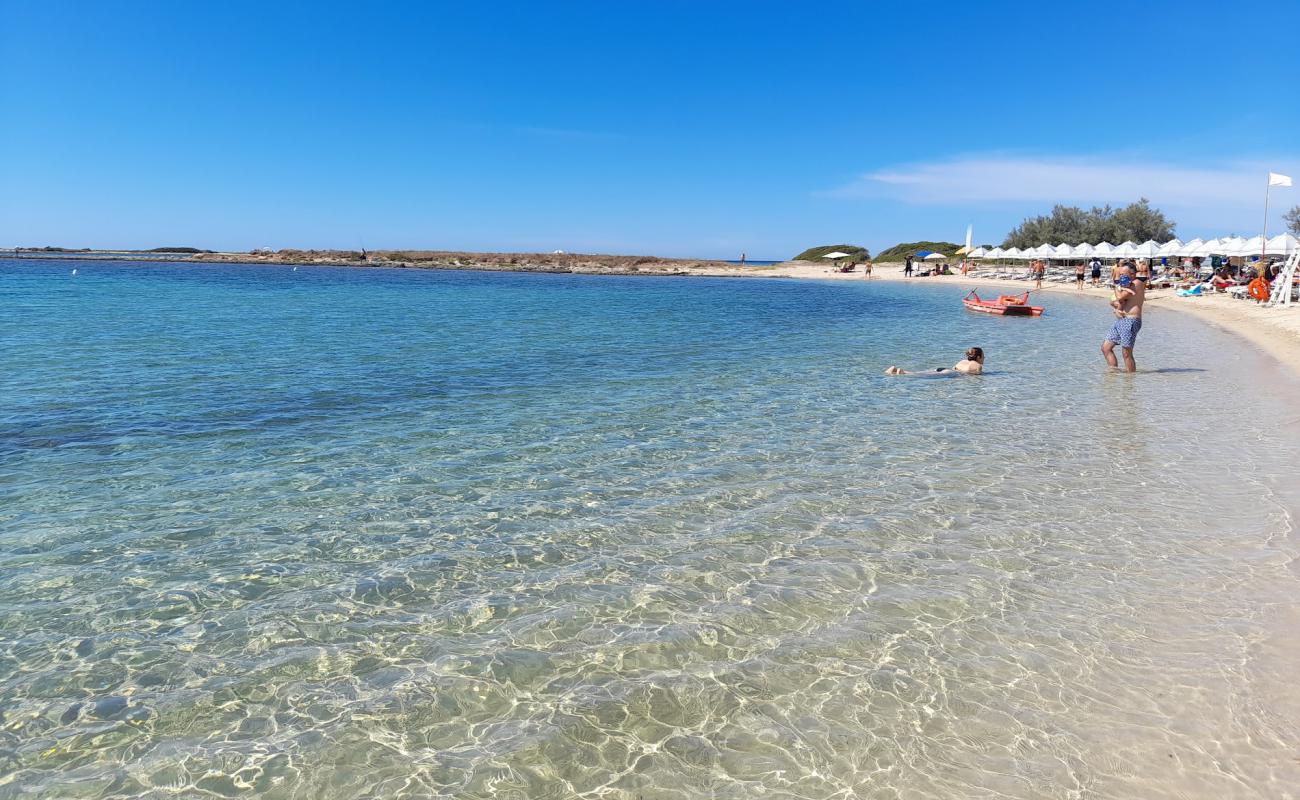 Lido Elios'in fotoğrafı bej kabuklu kum yüzey ile