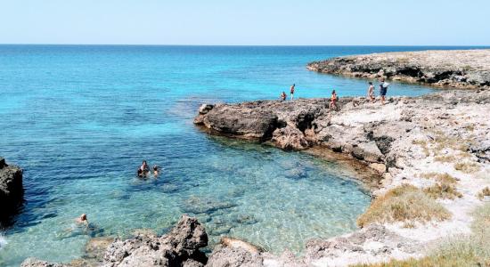 Caletta Veleriano Beach