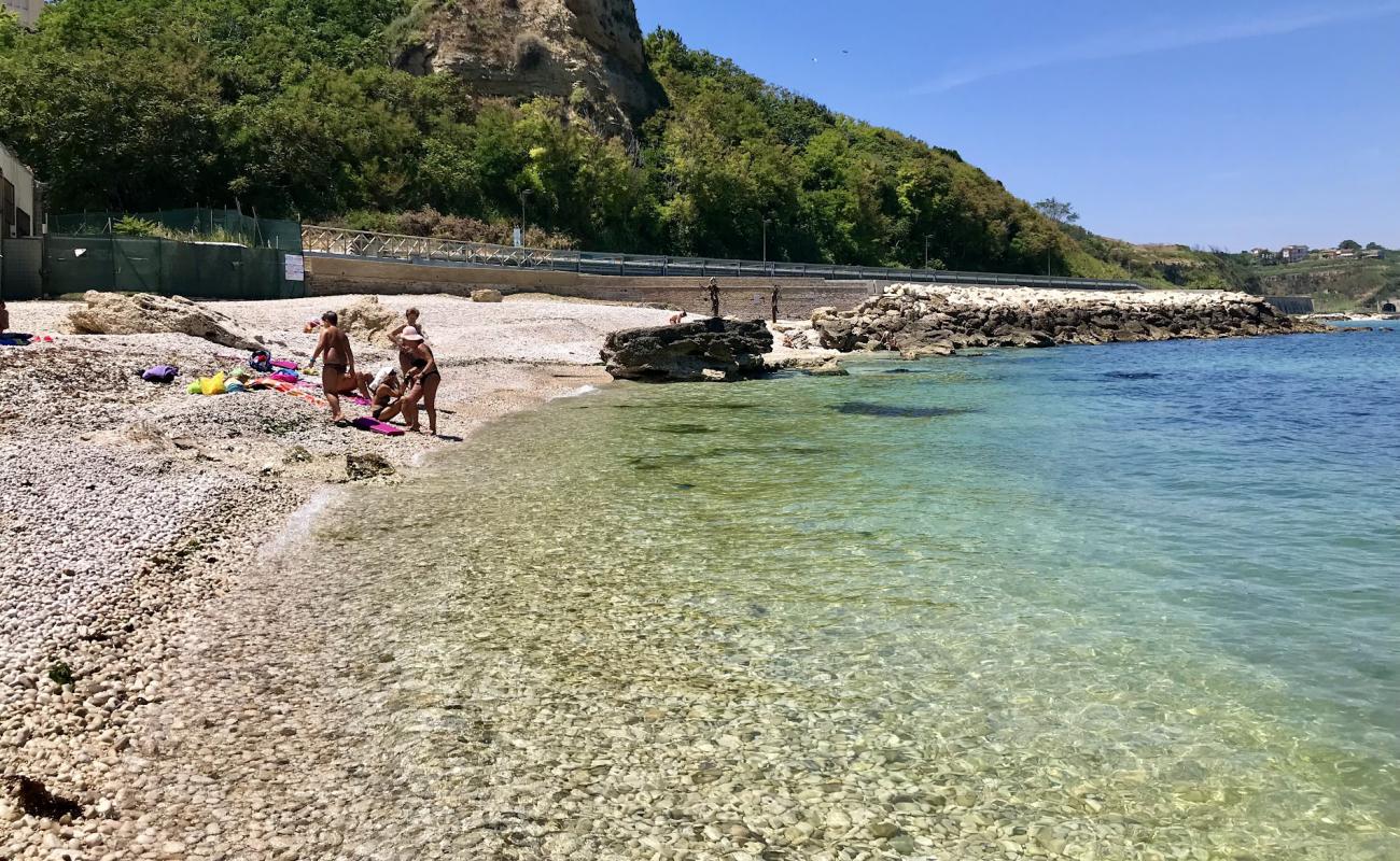 Spiaggia della Ritorna'in fotoğrafı hafif çakıl yüzey ile