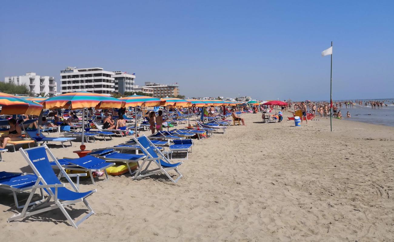 Villa Rosa Beach'in fotoğrafı açık bej kum yüzey ile