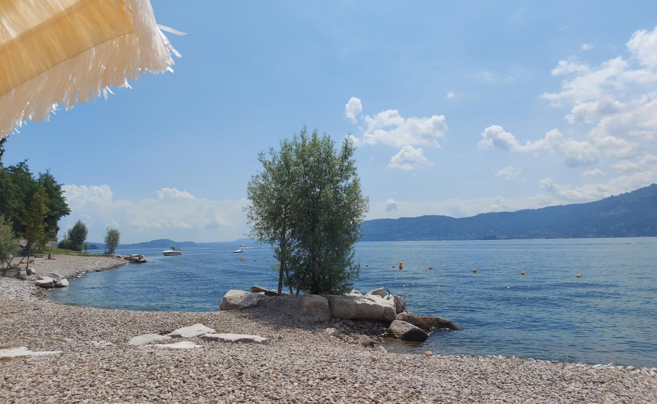 Tre Ponti Beach'in fotoğrafı gri çakıl taşı yüzey ile