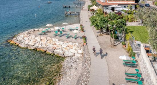 Brenzone sul Garda Beach