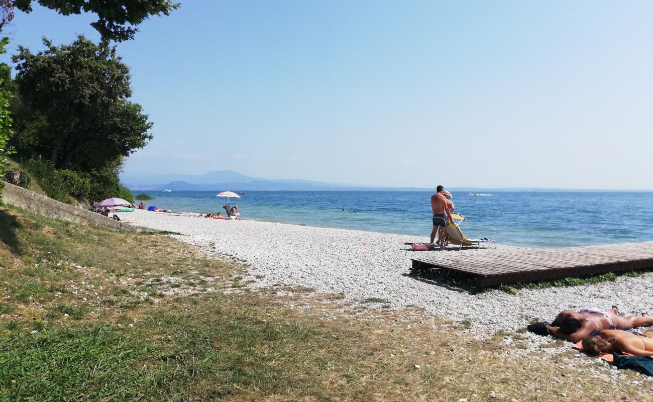 San Sivino Beach'in fotoğrafı bej çakıl yüzey ile