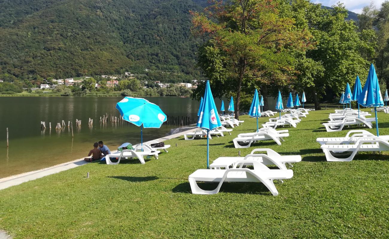 Lido Prealpino'in fotoğrafı çim yüzey ile