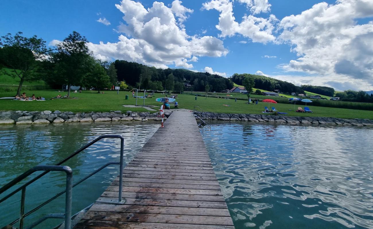 Badeplatz Tiefgraben'in fotoğrafı çim yüzey ile