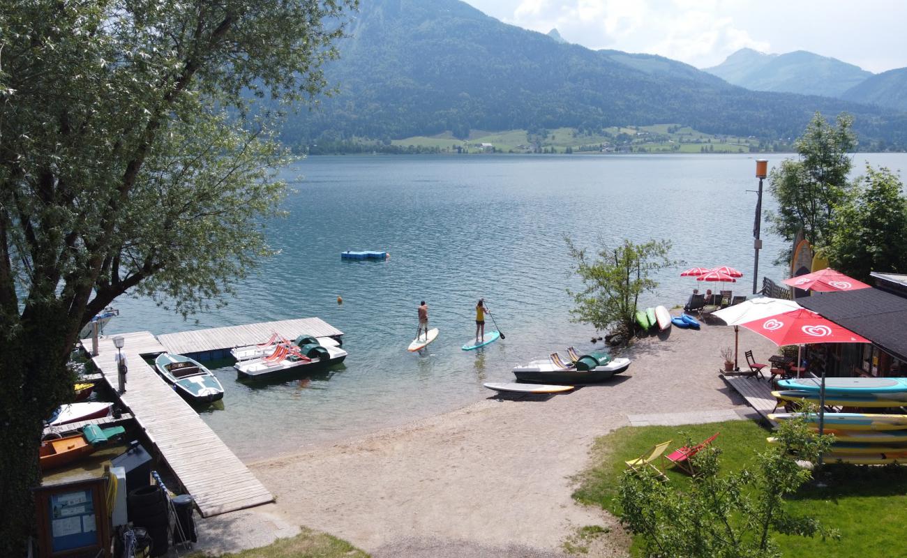 Appesbach Strand'in fotoğrafı çim yüzey ile